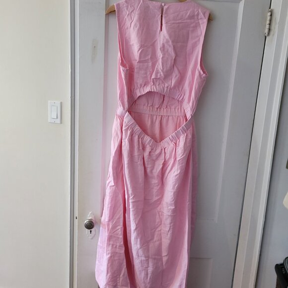 NWT Pink Evernew Noa Linen Midi Dress, Size 12 with a cutout in the back - Picture 3 of 3